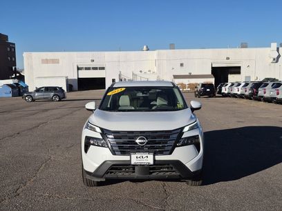 Used 2024 Nissan Rogue SV