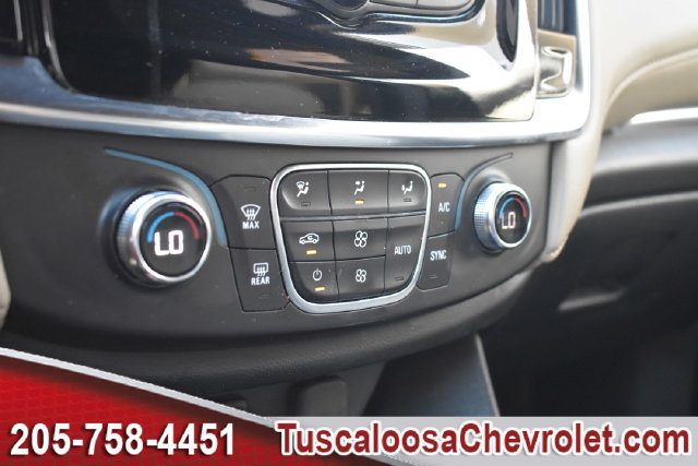 Certified 2022 Chevrolet Traverse LS FWD image 38