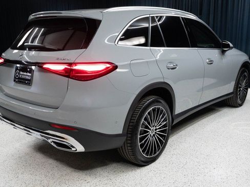 New 2027 Mercedes-Benz GLC 300 4MATIC image 5