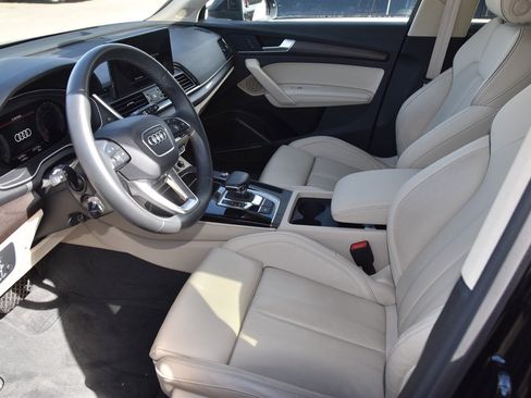 Used 2024 Audi Q5 2.0T Premium Plus image 9