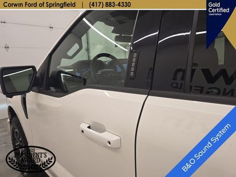 Certified 2022 Ford F150 Lariat w/ Max Trailer Tow Package AWD/4WD image 21