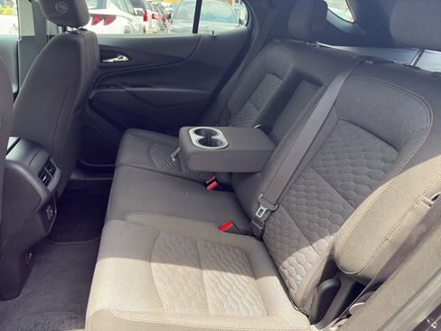 Used 2020 Chevrolet Equinox LT AWD/4WD image 13
