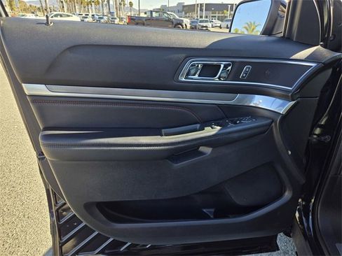 Used 2019 Ford Explorer Sport image 21