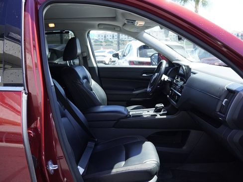 Used 2022 Nissan Pathfinder SL w/ SL Premium Package FWD image 24