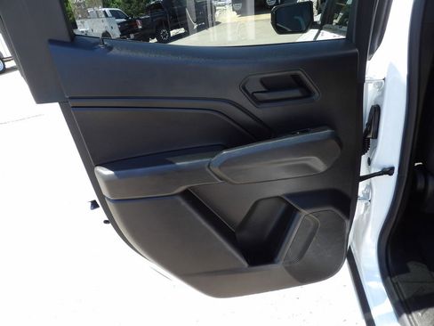 Used 2023 Chevrolet Colorado W/T RWD image 27