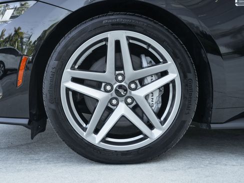 Used 2024 Ford Mustang GT Premium image 32