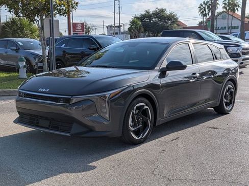 New 2026 Kia K4 EX FWD image 2