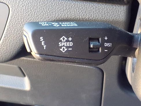 Used 2024 Audi SQ5 Premium Plus w/ Premium Plus Package image 18