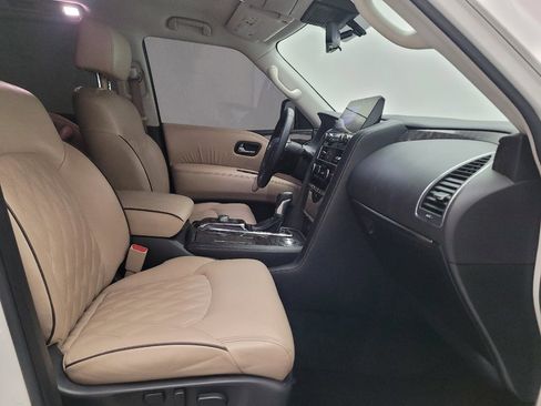 Used 2022 Nissan Armada Platinum w/ Captain's Chairs Package RWD image 21