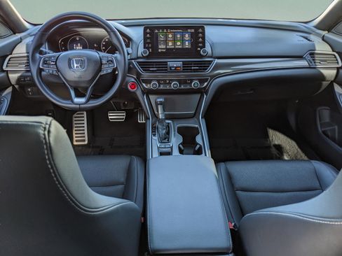 Used 2022 Honda Accord Sport image 11