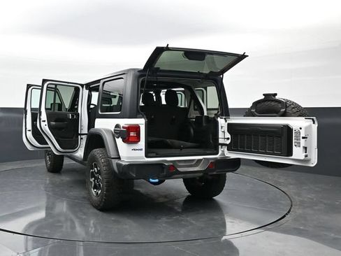Used 2023 Jeep Wrangler Unlimited Rubicon 4xe AWD/4WD image 46