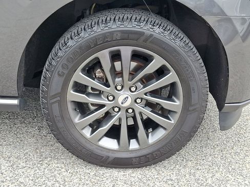Used 2020 Ford Expedition Max Limited w/ Equipment Group 301A AWD/4WD image 11
