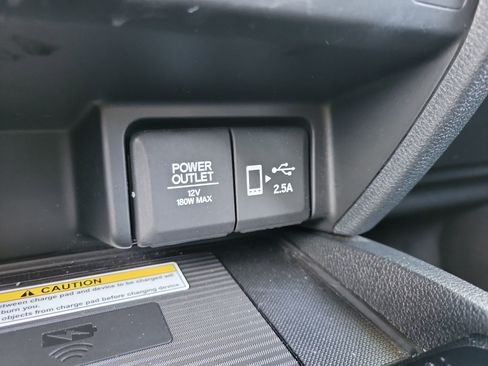 Used 2022 Honda Pilot Black Edition image 25