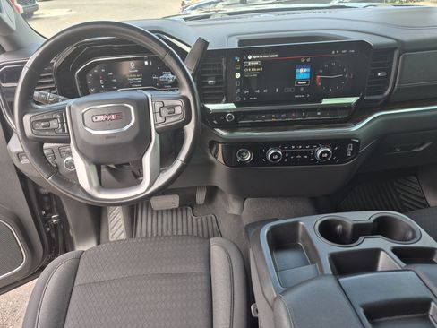 Used 2022 GMC Sierra 1500 SLE AWD/4WD image 18