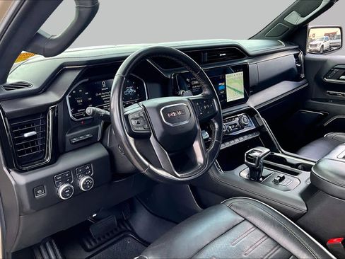 Used 2022 GMC Sierra 1500 AT4X AWD/4WD image 18