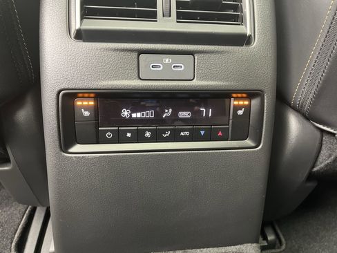 Certified 2025 MAZDA CX-90 Plug-In Hybrid w/ Premium Plus image 13