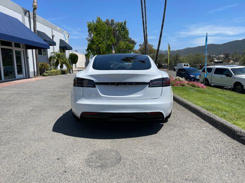 Used 2024 Tesla Model S AWD/4WD image 6