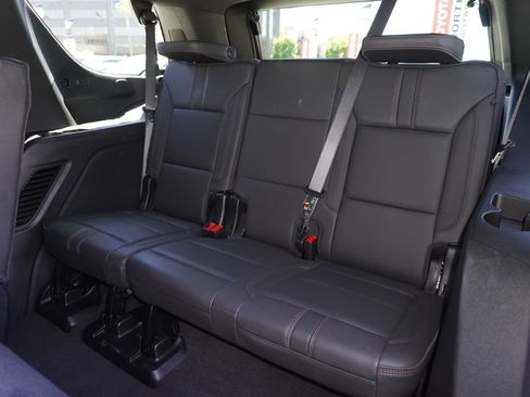 Used 2026 Chevrolet Tahoe RST RWD image 11