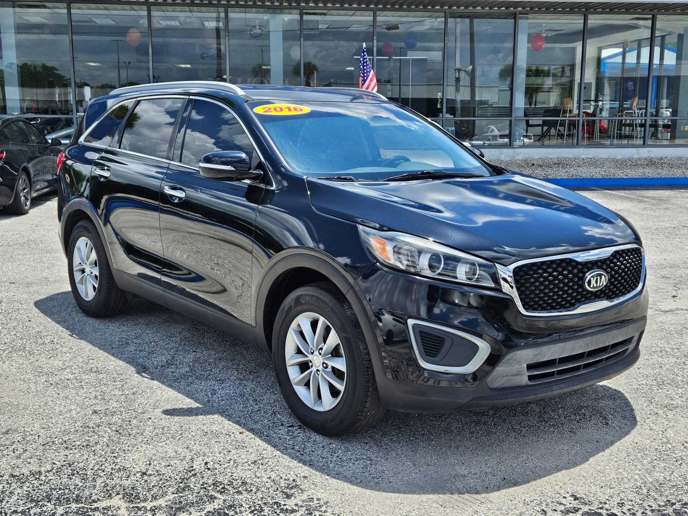 Used 2016 Kia Sorento FWD w/ LX Convenience Package image 17