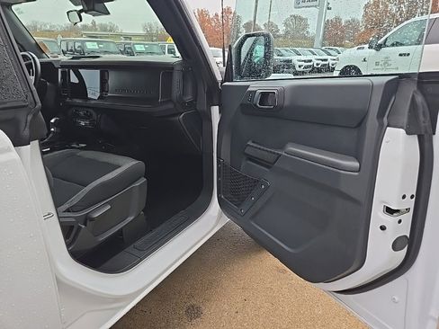 Used 2025 Ford Bronco Big Bend image 67