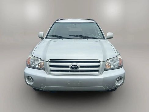Used 2006 Toyota Highlander Sport AWD/4WD image 2