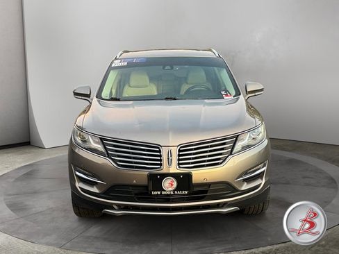 Used 2016 Lincoln MKC Reserve image 2