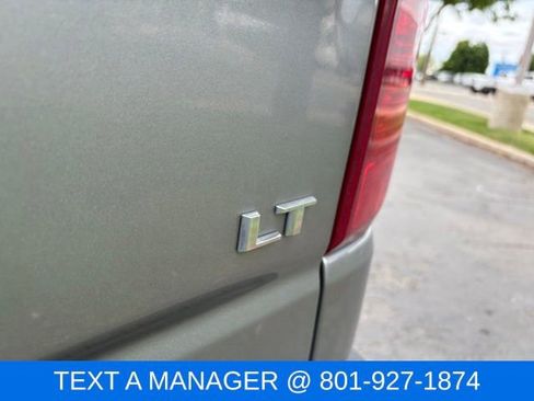 Used 2023 Chevrolet Silverado 1500 LT w/ Leather Package AWD/4WD image 8