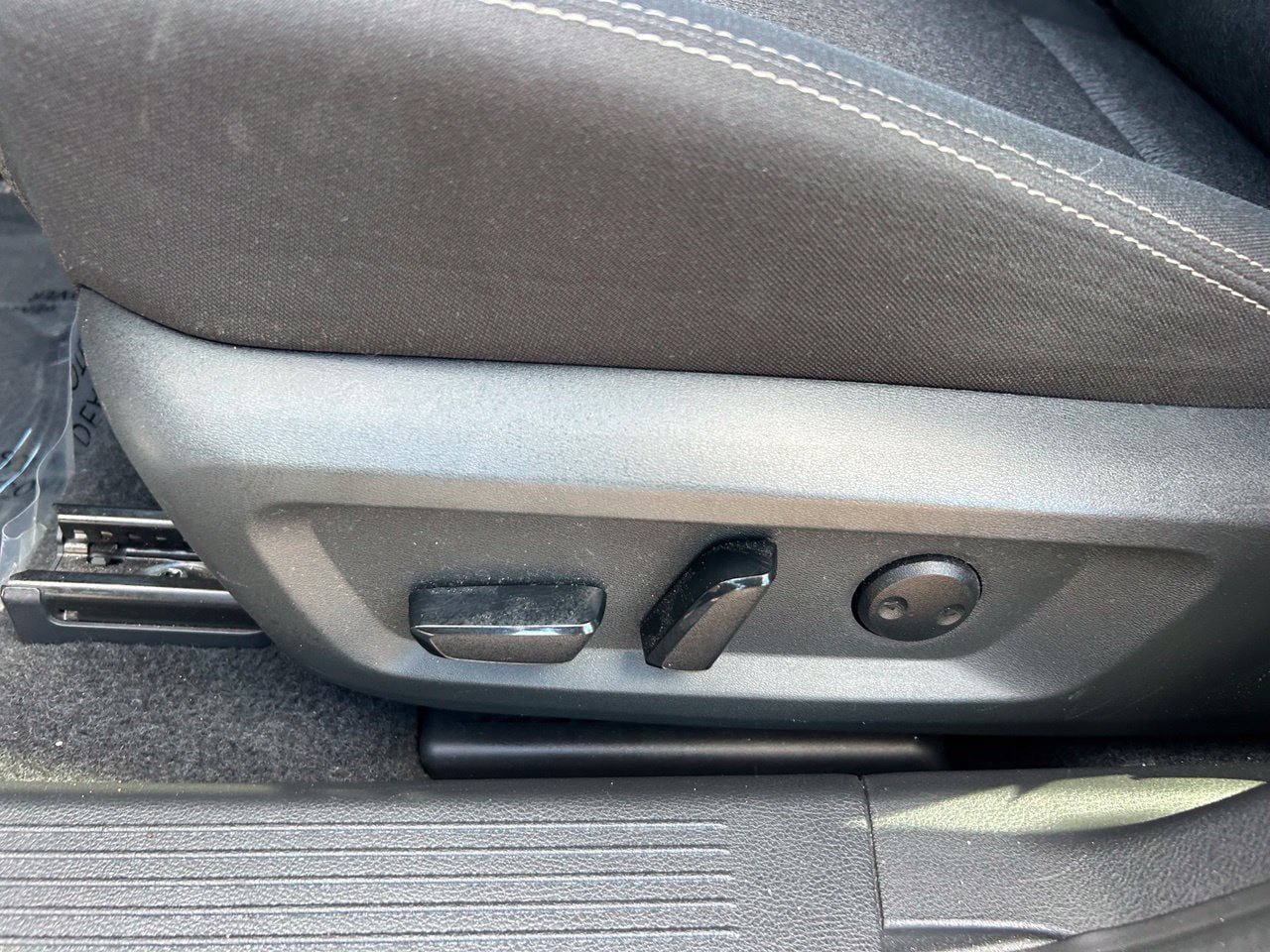 Certified 2024 Nissan Rogue SV AWD/4WD image 25
