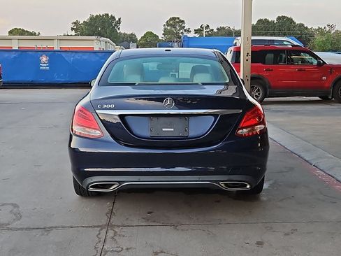 Used 2018 Mercedes-Benz C 300 Sedan image 7