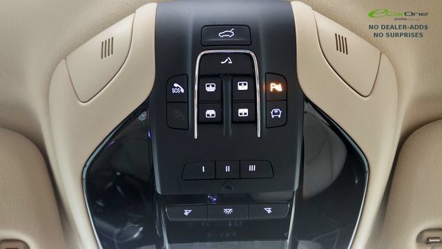 Used 2023 Maserati Levante GT AWD/4WD image 72