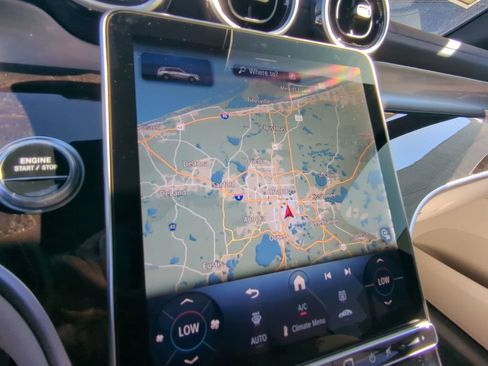 Certified 2025 Mercedes-Benz GLC 350e 4MATIC image 8