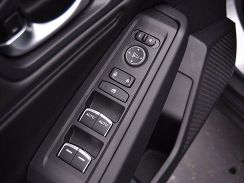 New 2025 Honda Accord SE image 8