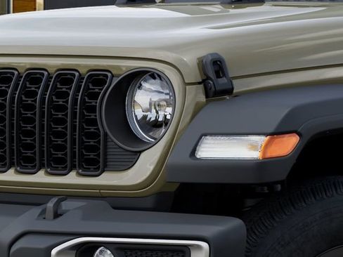 New 2026 Jeep Gladiator Sport AWD/4WD image 10