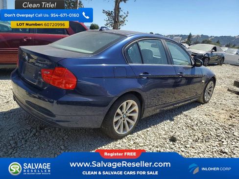 Used 2011 BMW 328i Sedan RWD image 4