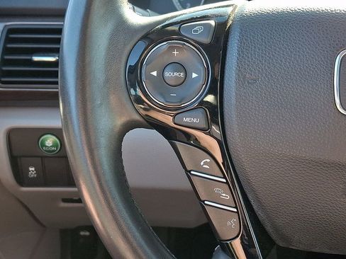 Used 2016 Honda Accord EX-L image 19