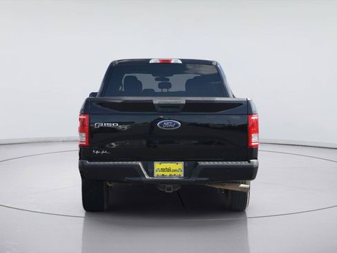 Used 2017 Ford F150 XL w/ Equipment Group 101A Mid RWD image 7