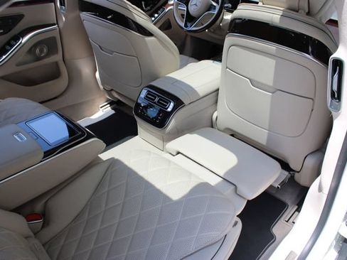 Used 2022 Mercedes-Benz S 580 4MATIC Sedan image 21