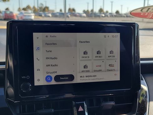 Certified 2025 Toyota Corolla SE image 21