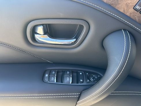 Used 2023 INFINITI QX80 Premium Select w/ Cargo Package image 30