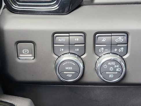 Used 2024 GMC Sierra 1500 AT4X AWD/4WD image 18