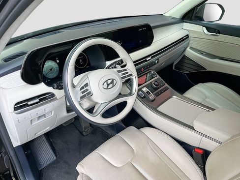 Used 2024 Hyundai Palisade Calligraphy FWD image 9