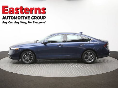 Used 2023 Honda Accord EX image 58