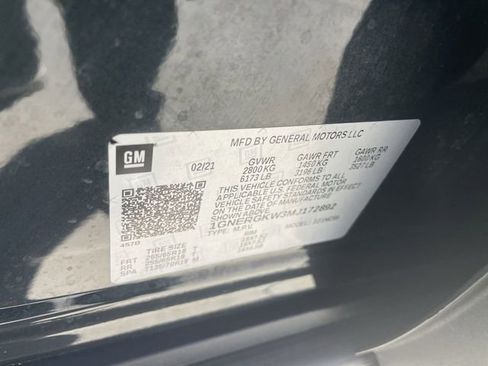 Used 2021 Chevrolet Traverse LT FWD image 33