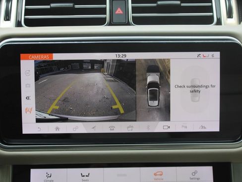 Used 2021 Land Rover Range Rover Westminster Edition image 26