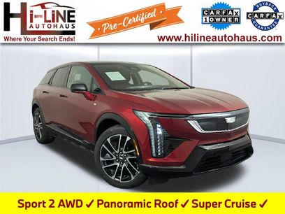 Used 2025 Cadillac Optiq Sport 2 w/ LPO, Floor Liner Package
