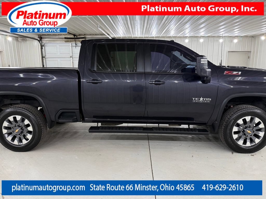 Used 2024 Chevrolet Silverado 2500 LT w/ Texas Edition AWD/4WD image 6