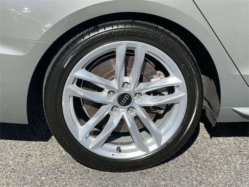 Used 2023 Audi A4 2.0T Premium Plus image 9