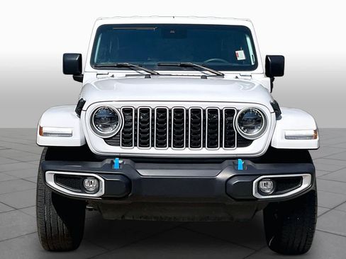 Used 2024 Jeep Wrangler Unlimited Sahara w/ Safety Group AWD/4WD image 4