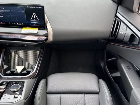 Used 2025 BMW X3 xDrive30i w/ Premium Package image 29