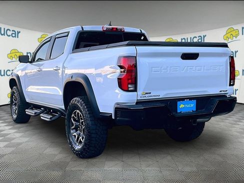 Used 2024 Chevrolet Colorado ZR2 w/ ZR2 Convenience Package III AWD/4WD image 4
